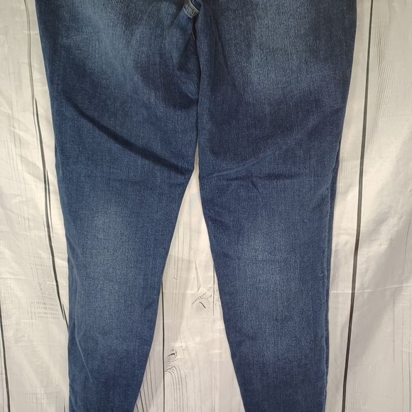 SPANX Distressed Ankle Skinny Jeans, Medium Wash Distressed Large Style 20203R - Picture 9 of 13